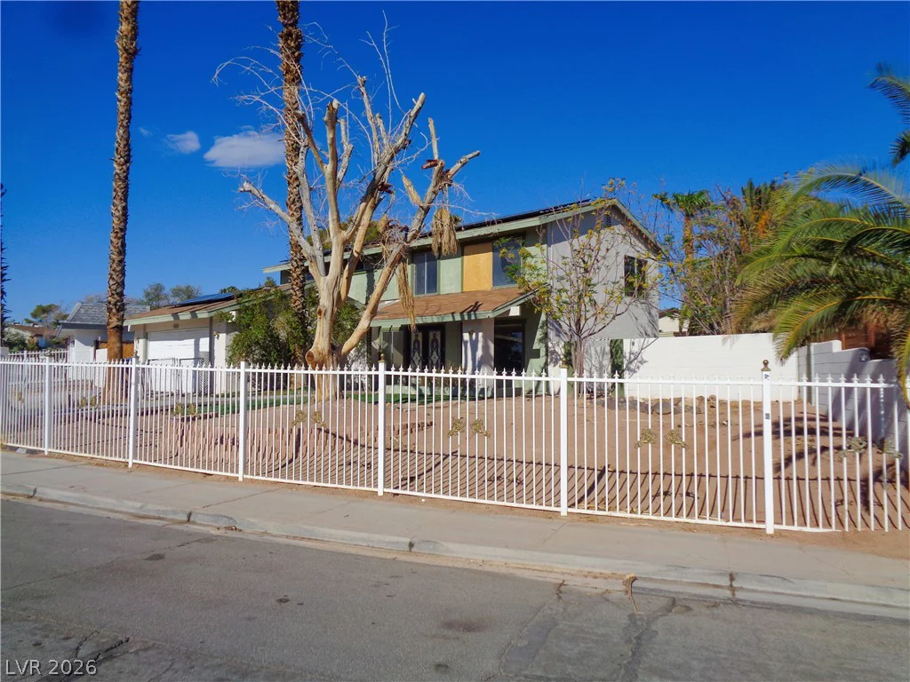 2910 boise, Las Vegas, NV 89121