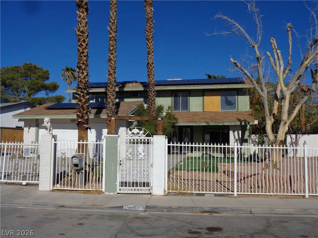 2910 boise, Las Vegas, NV 89121