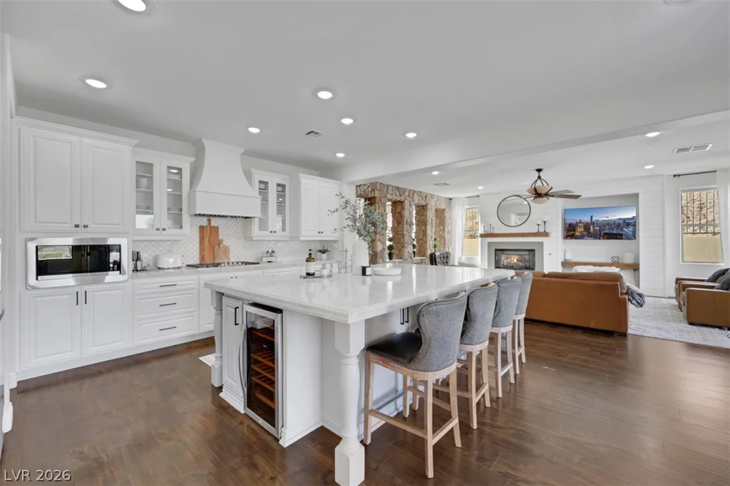 915 Via Canale, Henderson, NV 89011