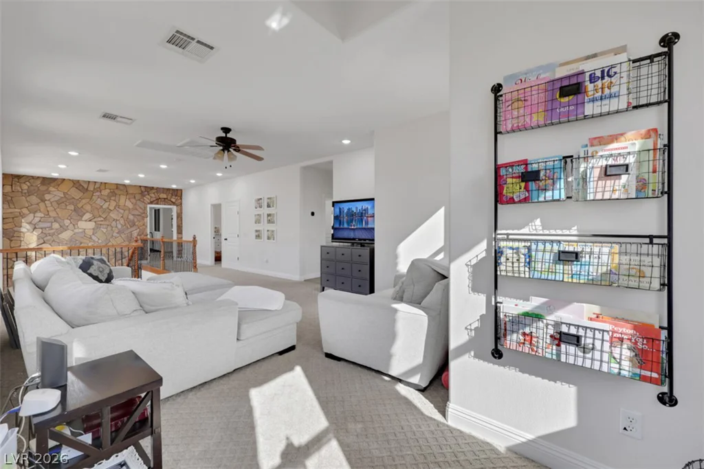 915 Via Canale, Henderson, NV 89011