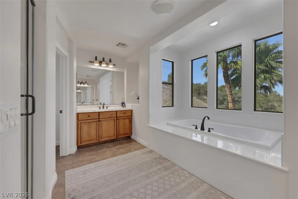915 Via Canale, Henderson, NV 89011