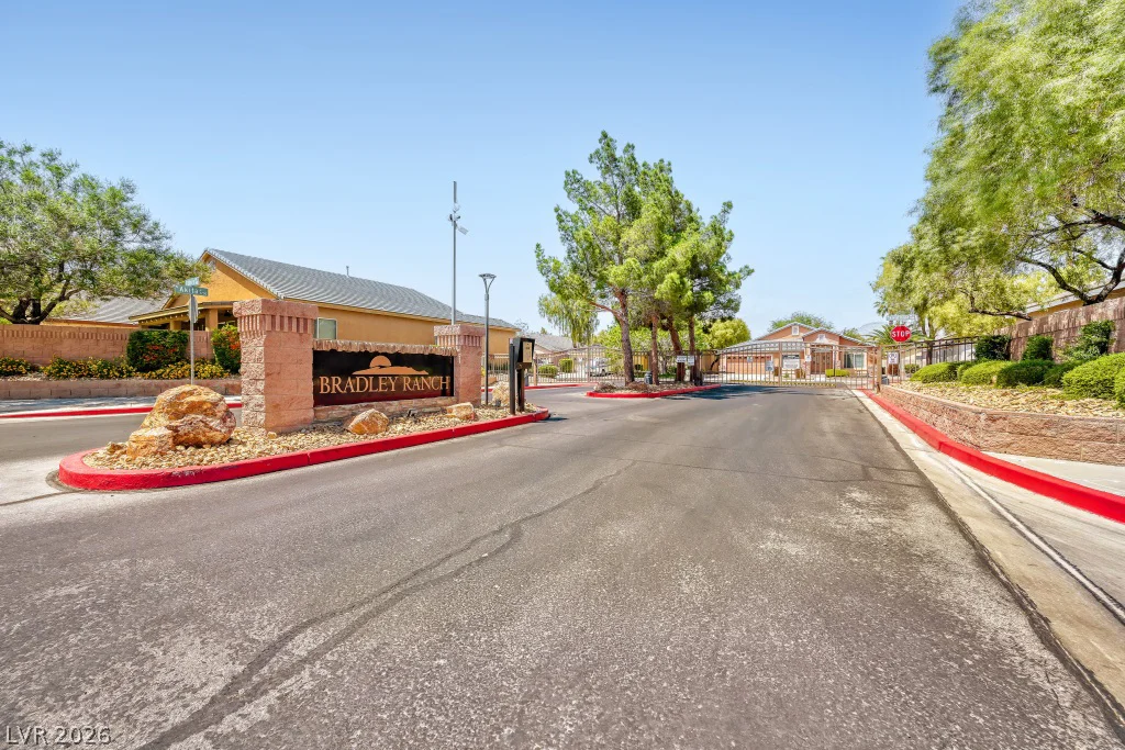 5426 Saint Bernard, Las Vegas, NV 89131