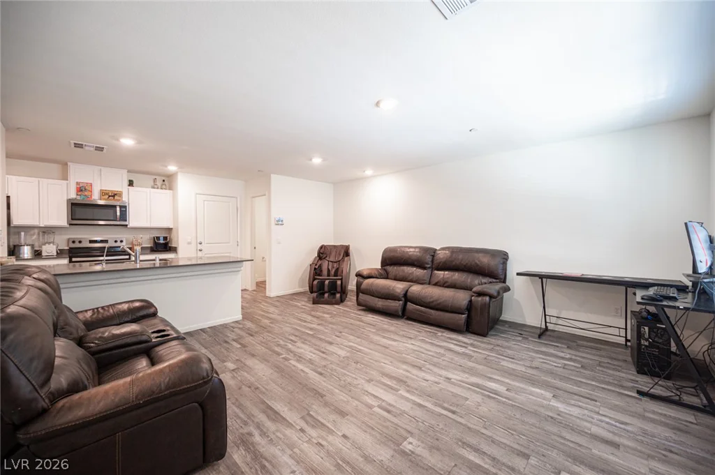 6144 Musas Garden, North Las Vegas, NV 89081