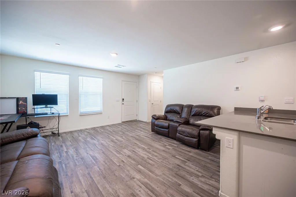 6144 Musas Garden, North Las Vegas, NV 89081