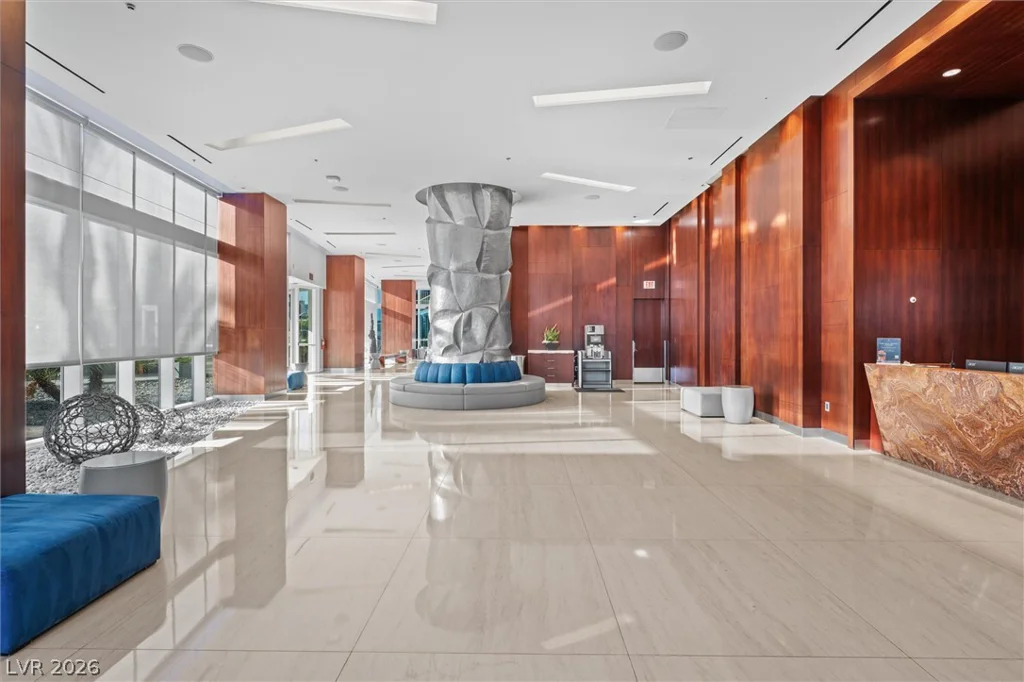 4525 Dean Martin, Las Vegas, NV 89103
