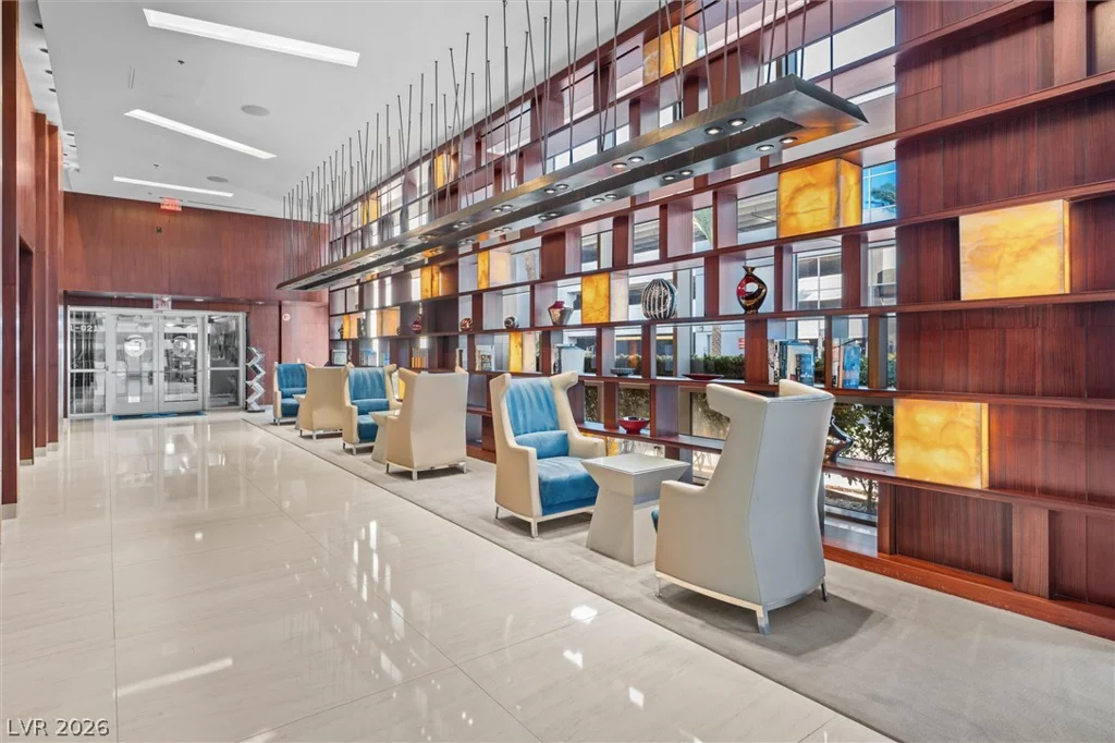 4525 Dean Martin, Las Vegas, NV 89103