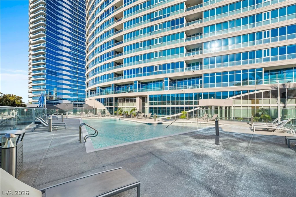 4525 Dean Martin, Las Vegas, NV 89103