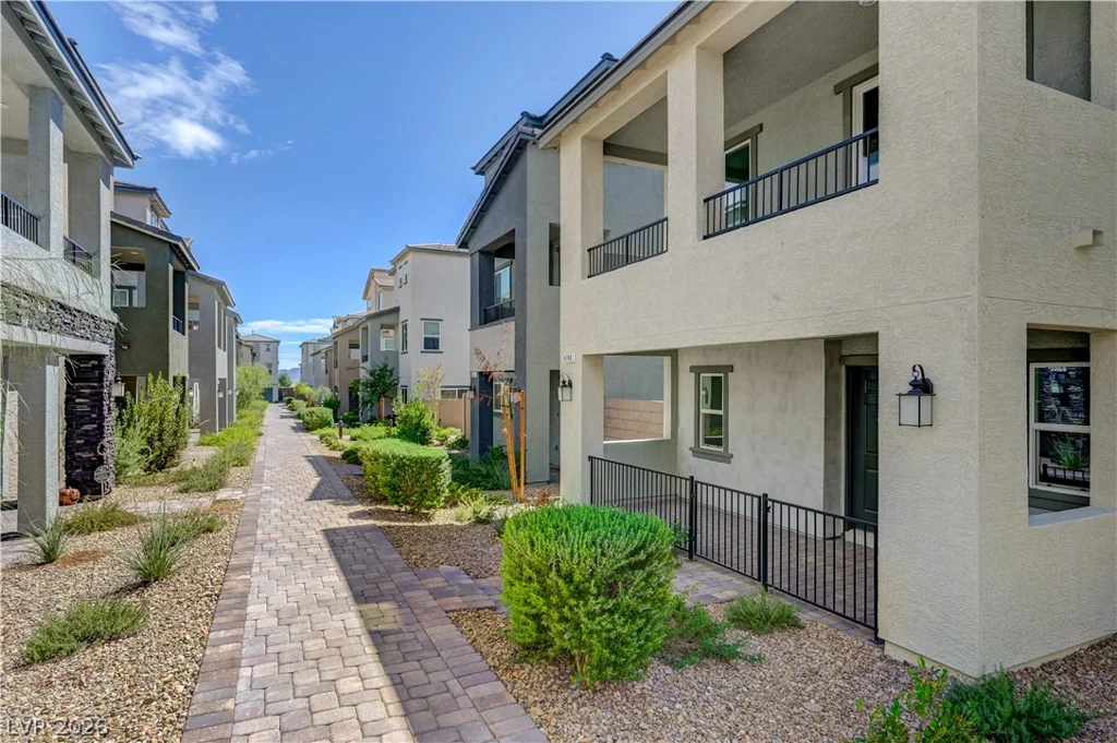 4756 Parkarbor, Las Vegas, NV 89141