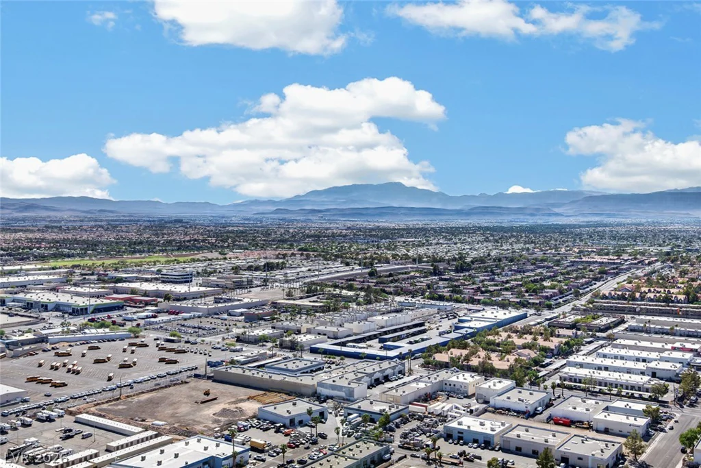 4381 Flamingo, Las Vegas, NV 89103