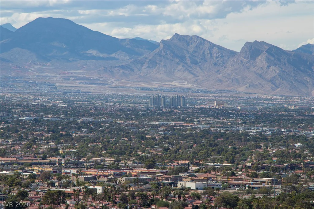 4381 Flamingo, Las Vegas, NV 89103