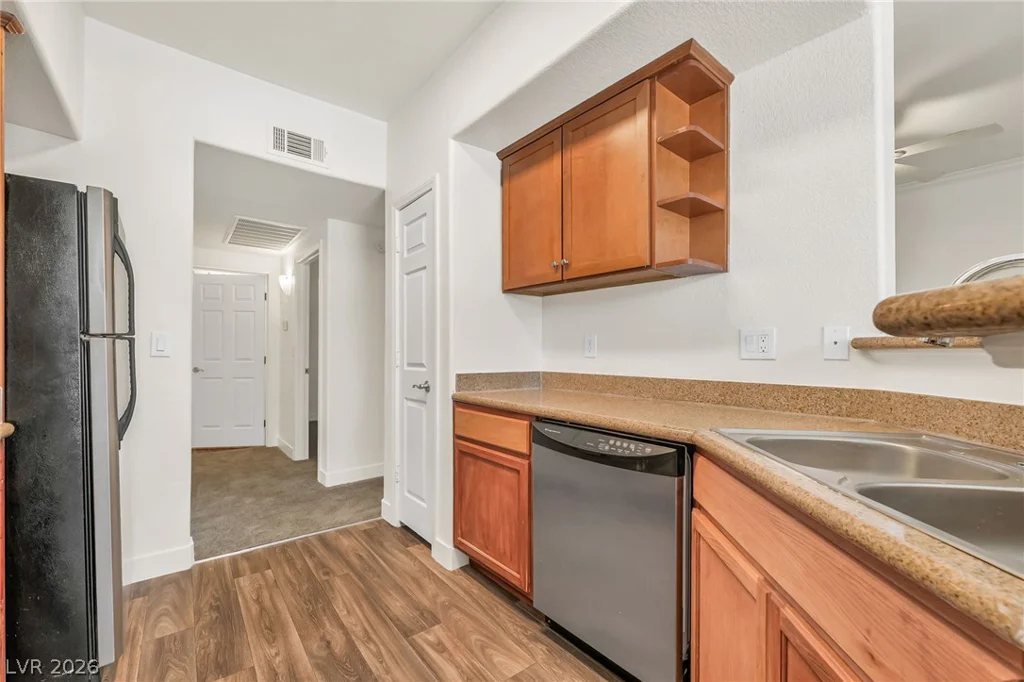 4400 Jones, Las Vegas, NV 89103
