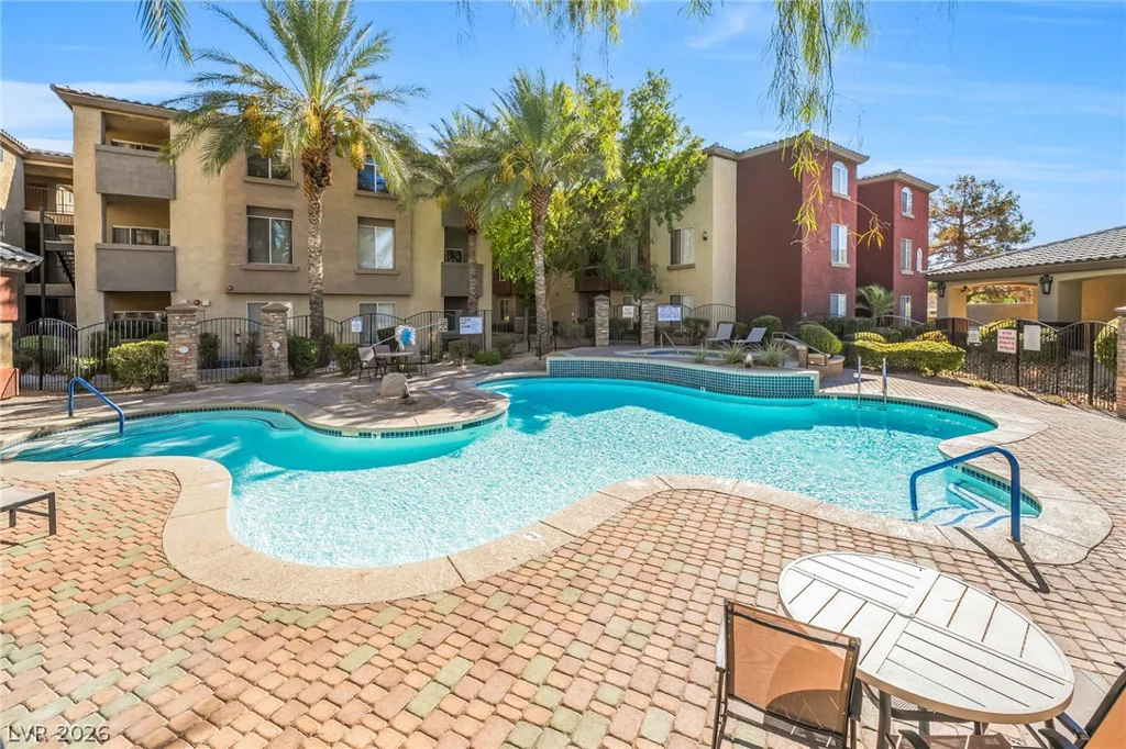 4400 Jones, Las Vegas, NV 89103