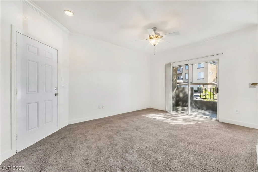 4400 Jones, Las Vegas, NV 89103