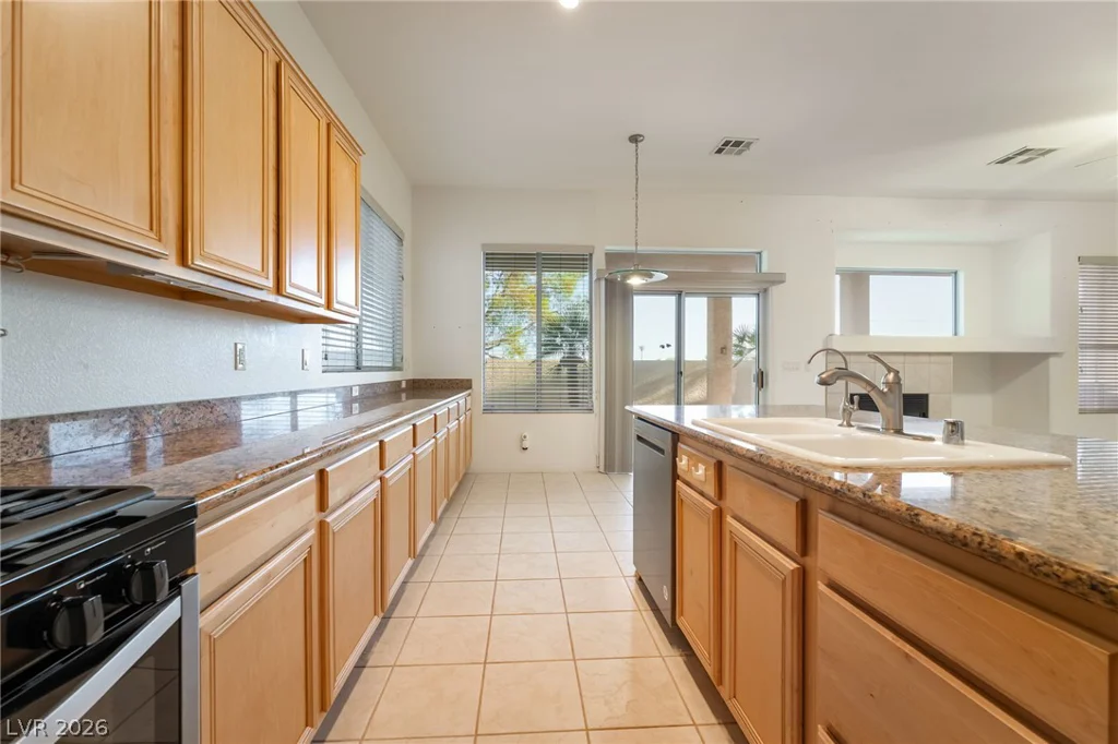 2722 Bass Lake, Henderson, NV 89052