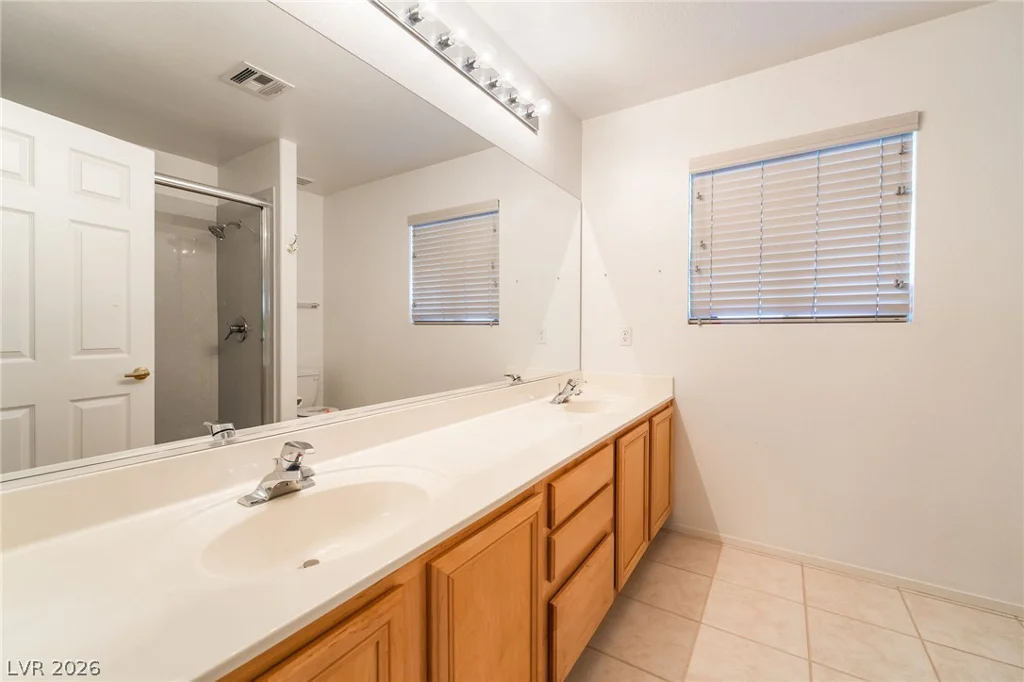 2722 Bass Lake, Henderson, NV 89052