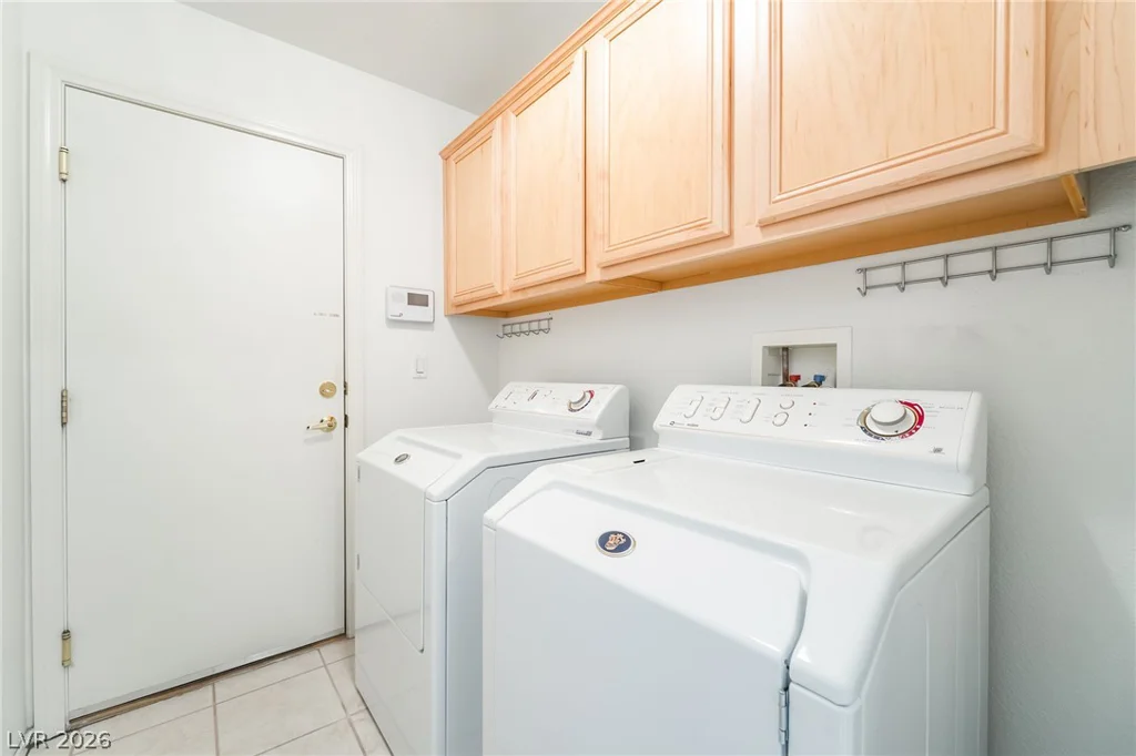 2722 Bass Lake, Henderson, NV 89052