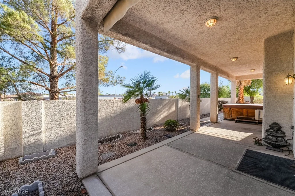 2722 Bass Lake, Henderson, NV 89052