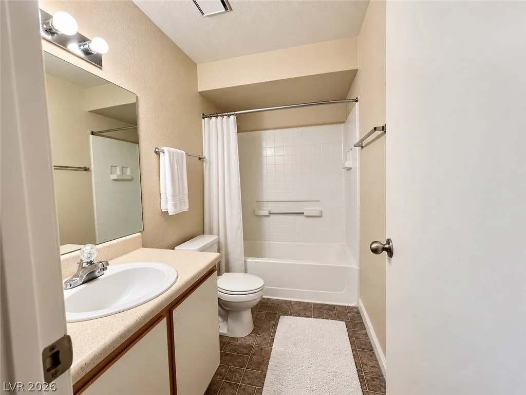 2750 Durango, Las Vegas, NV 89117