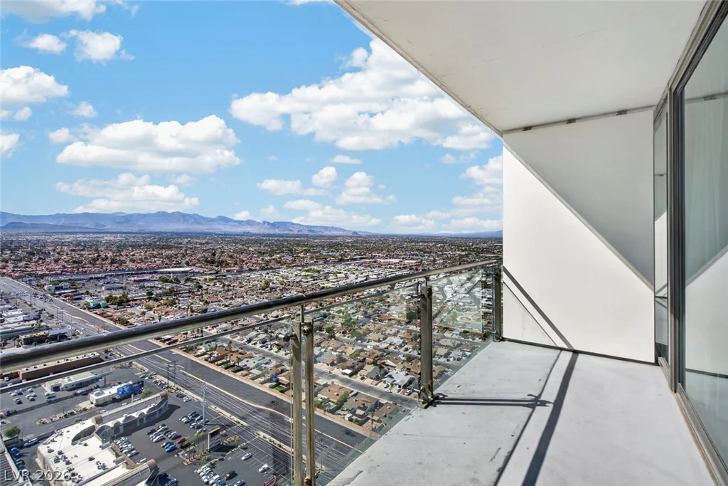 4381 Flamingo, Las Vegas, NV 89103