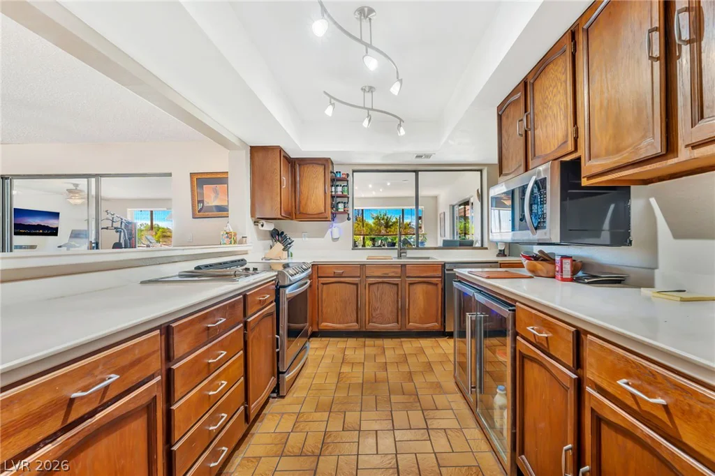 9015 Hammer, Las Vegas, NV 89149