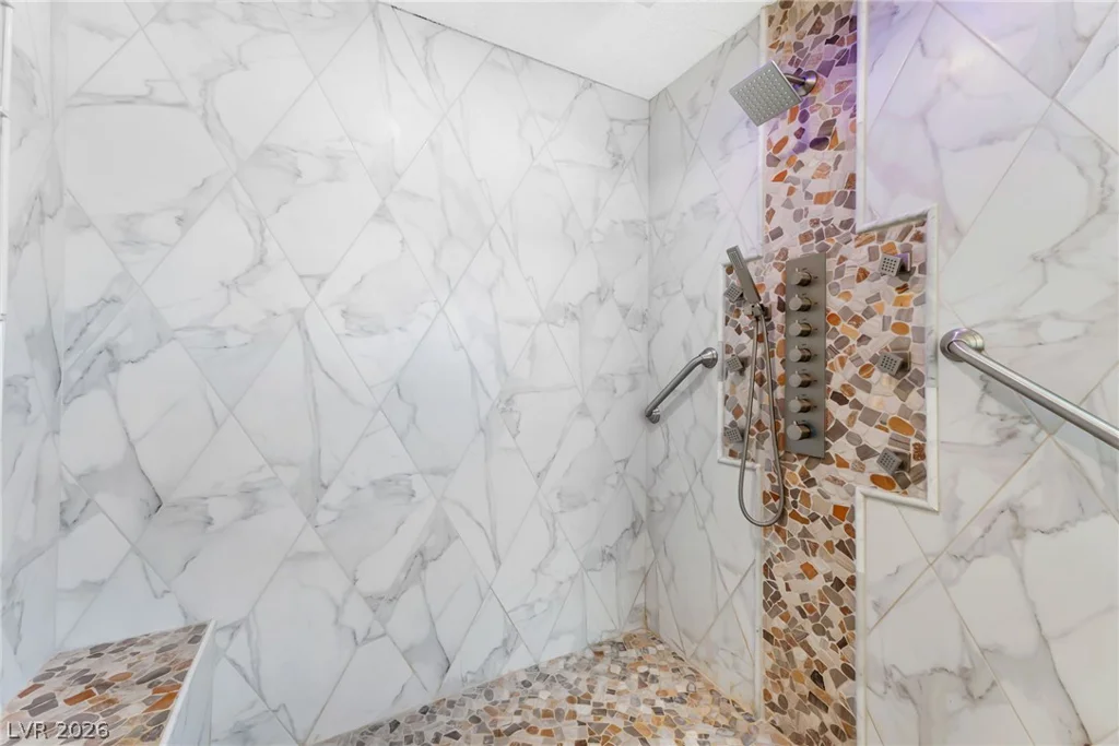 9015 Hammer, Las Vegas, NV 89149