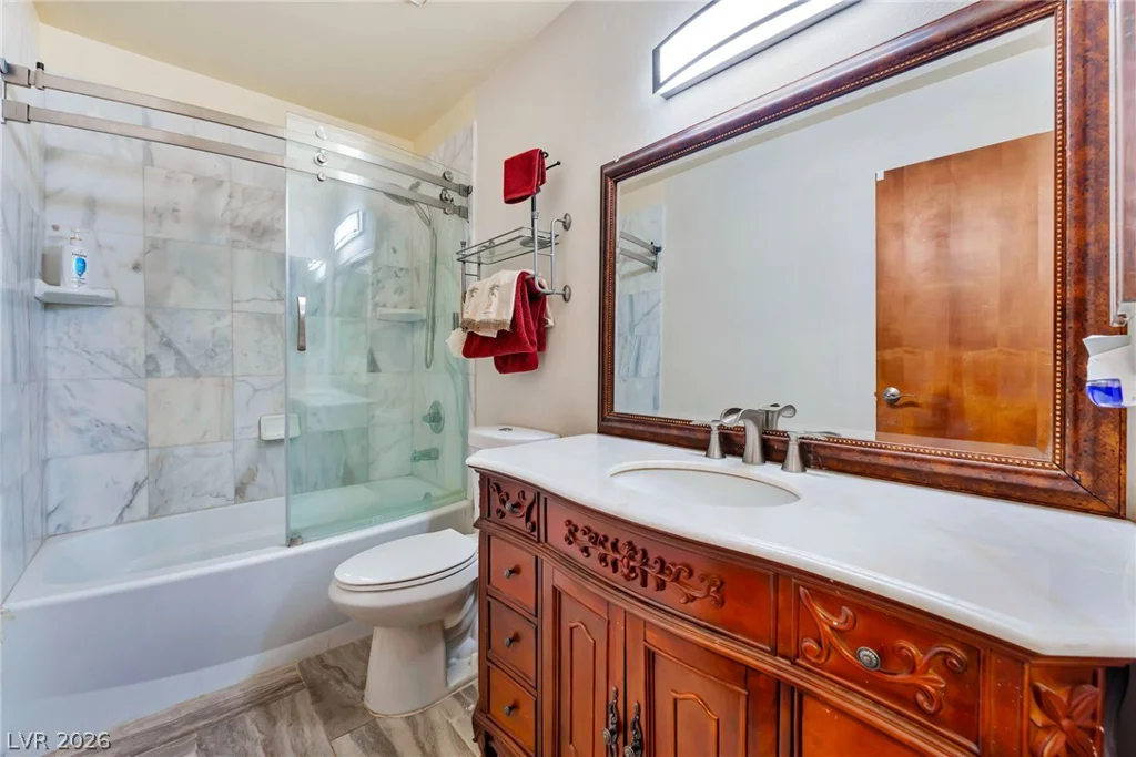 9015 Hammer, Las Vegas, NV 89149