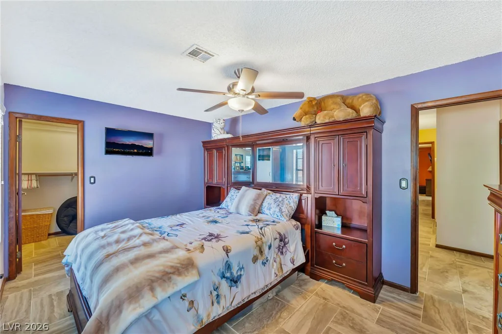 9015 Hammer, Las Vegas, NV 89149