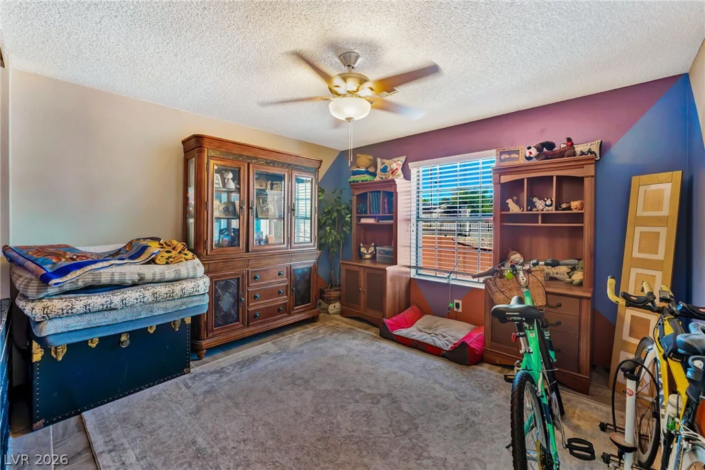 9015 Hammer, Las Vegas, NV 89149