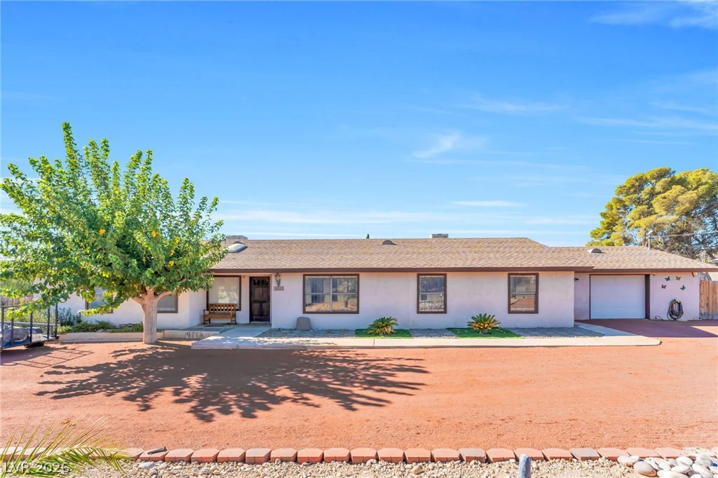 9015 Hammer, Las Vegas, NV 89149