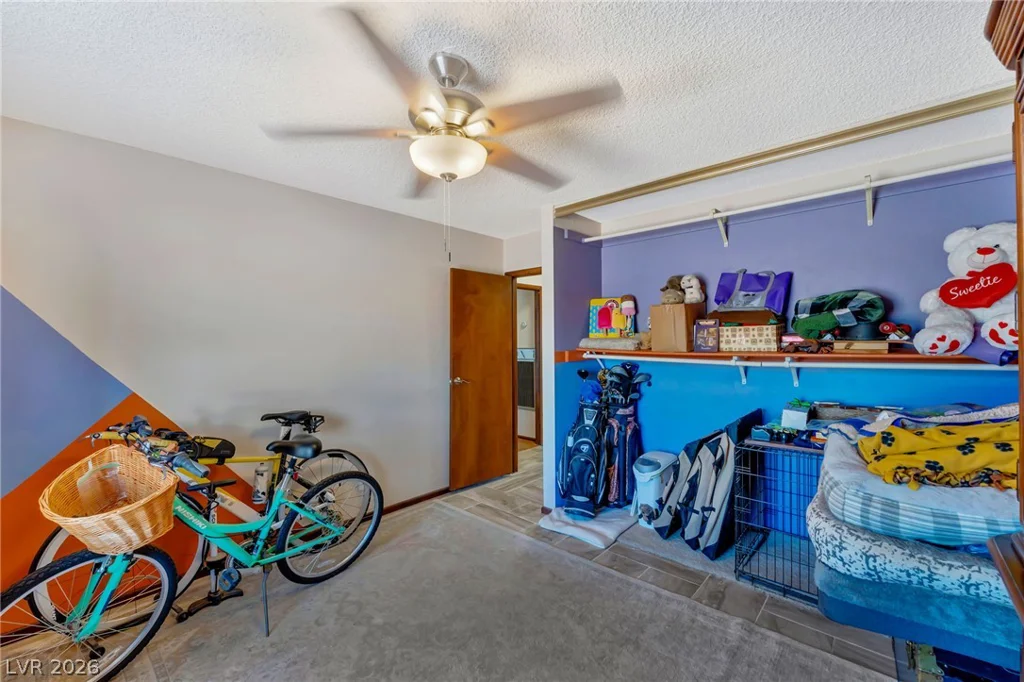 9015 Hammer, Las Vegas, NV 89149