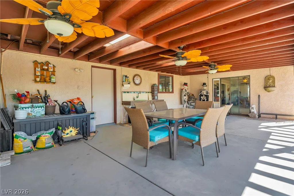 9015 Hammer, Las Vegas, NV 89149