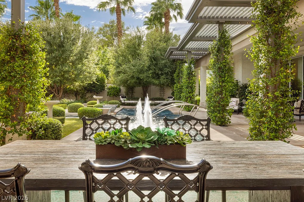 2323 Pinto, Las Vegas, NV 89107
