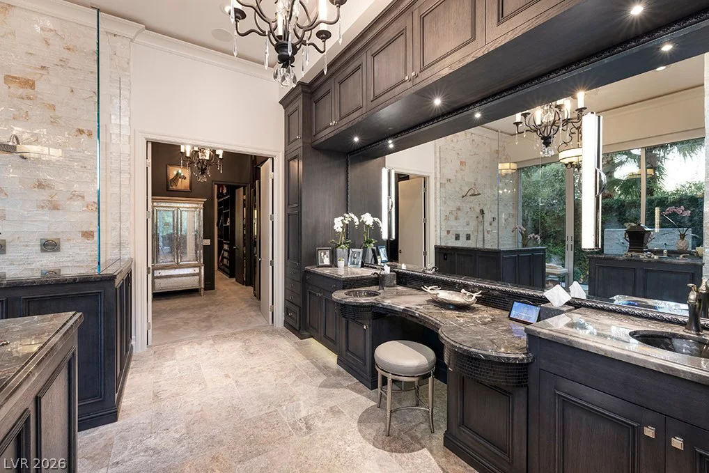 2323 Pinto, Las Vegas, NV 89107