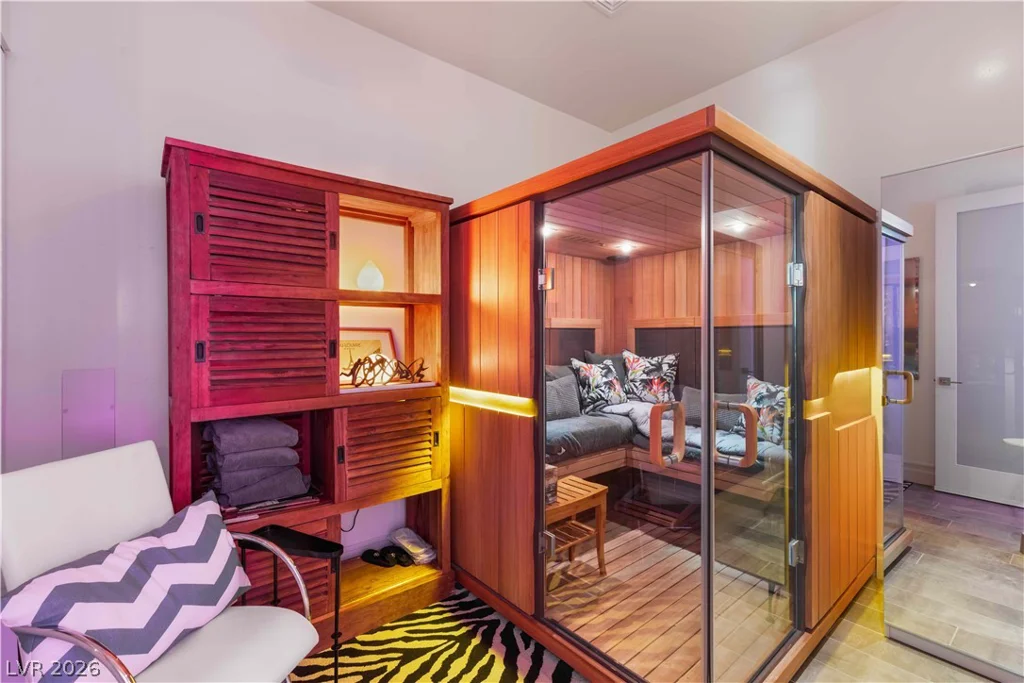 2323 Pinto, Las Vegas, NV 89107