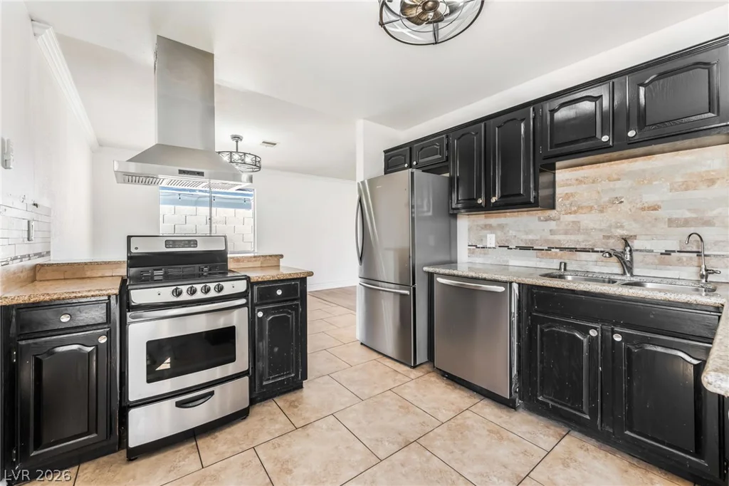 5916 Balzar, Las Vegas, NV 89108