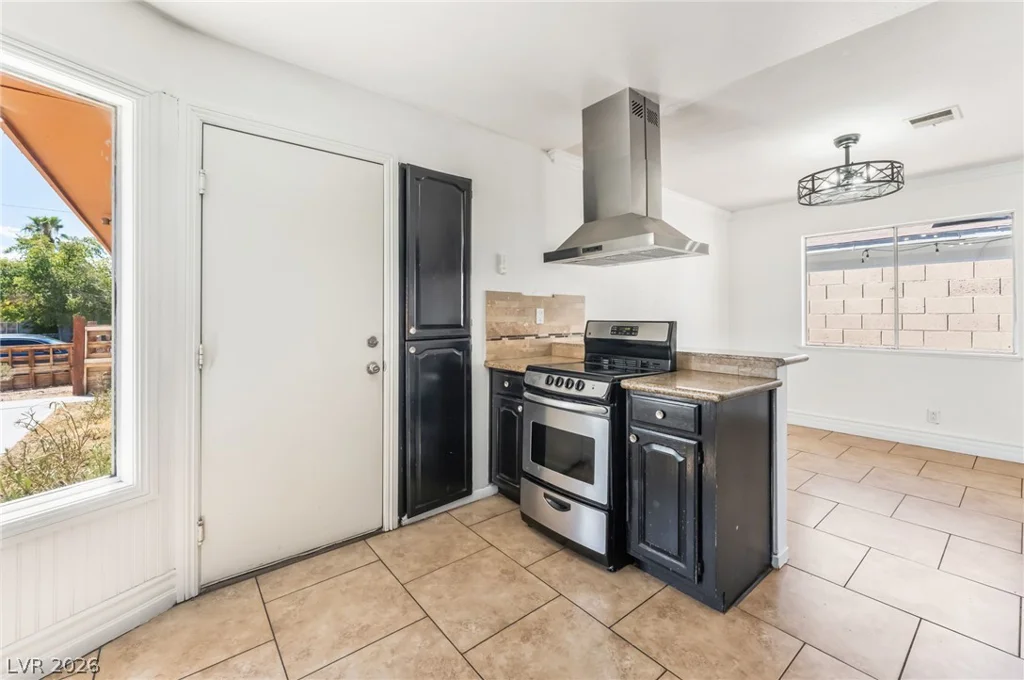5916 Balzar, Las Vegas, NV 89108