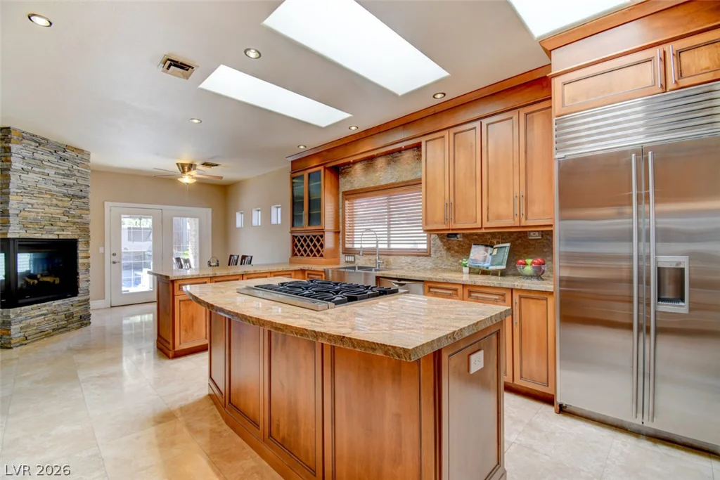 1881 Fairfield, Henderson, NV 89074