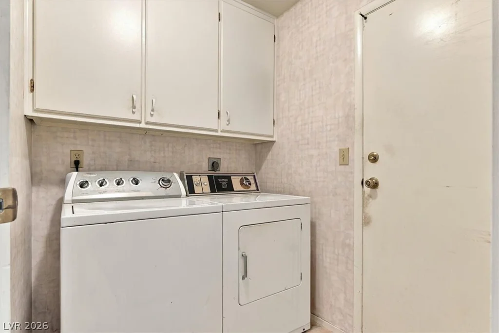 3208 Ivory Coast, Las Vegas, NV 89117