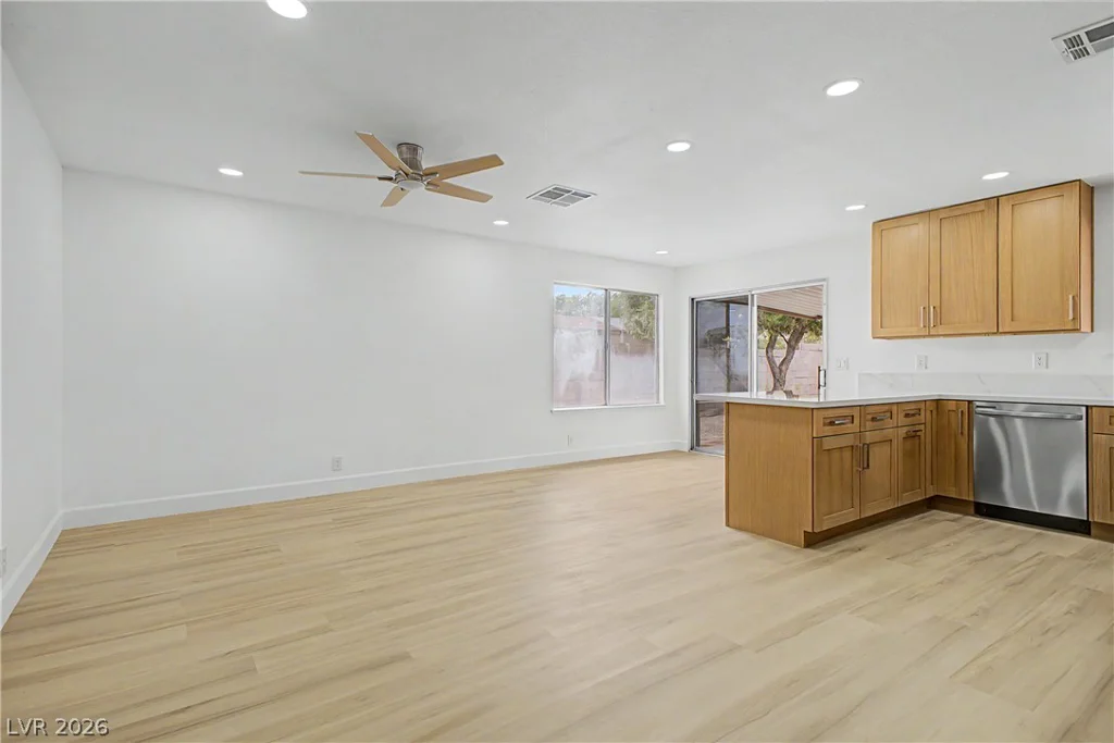 6258 Bayview, Las Vegas, NV 89156