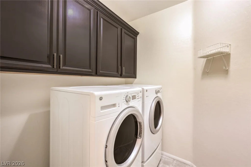 7539 Old Compton, Las Vegas, NV 89166