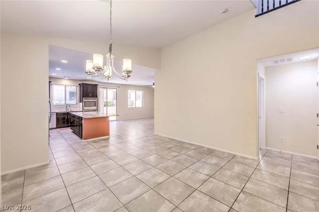 7539 Old Compton, Las Vegas, NV 89166