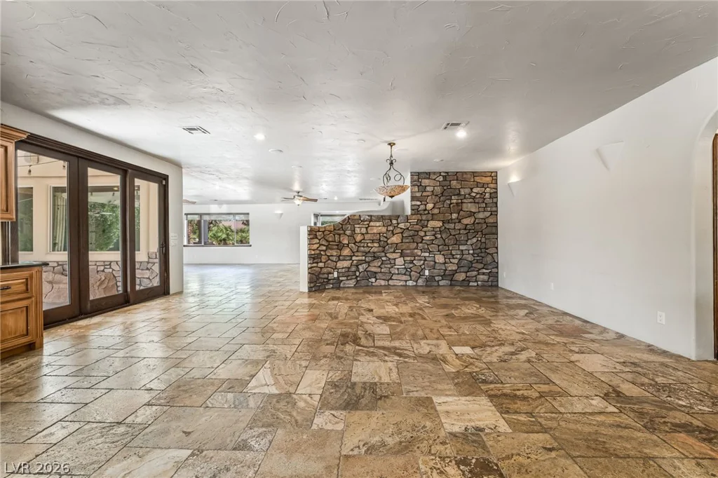 7154 Ranchito, Las Vegas, NV 89120