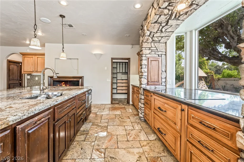 7154 Ranchito, Las Vegas, NV 89120