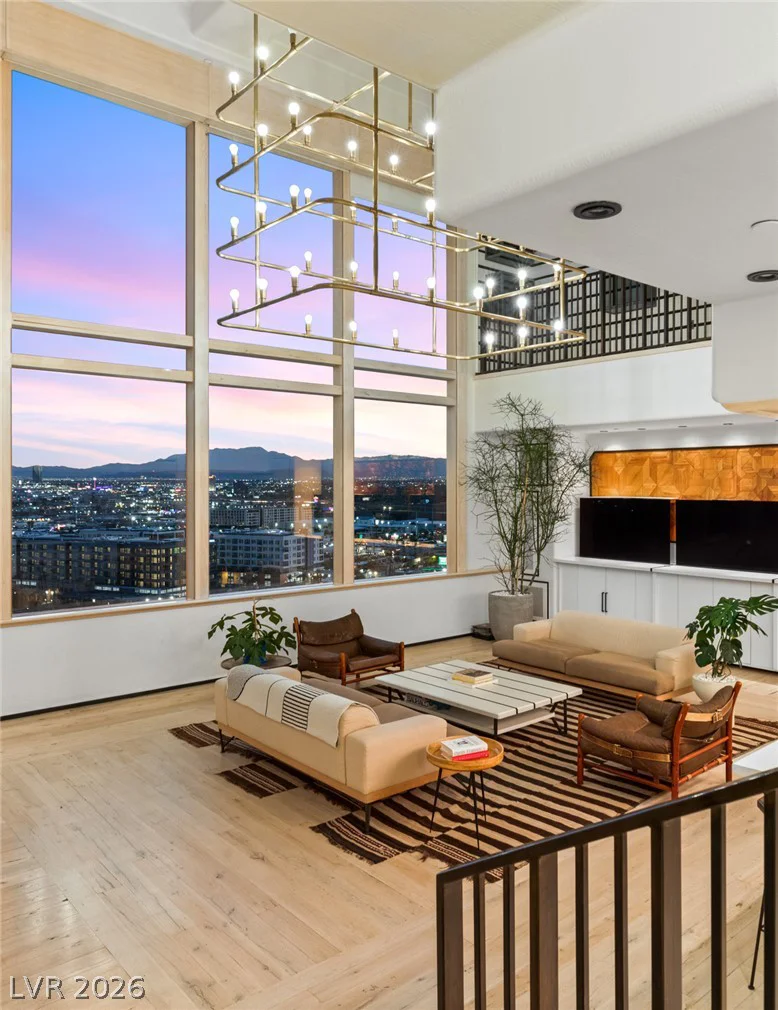 900 LAS VEGAS, Las Vegas, NV 89101