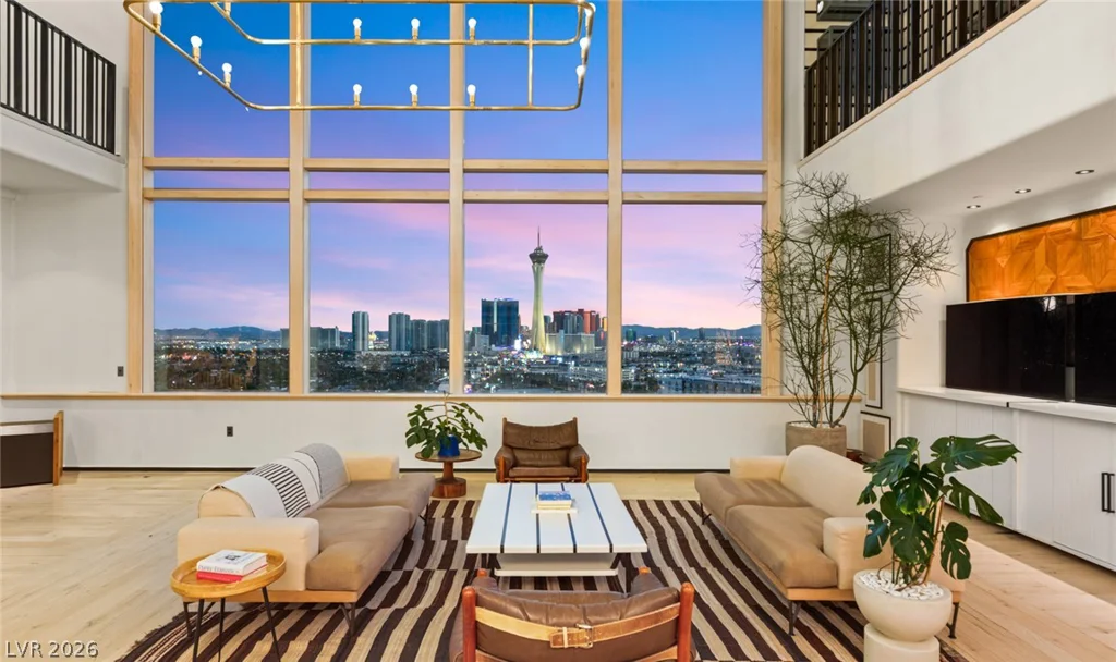 900 LAS VEGAS, Las Vegas, NV 89101