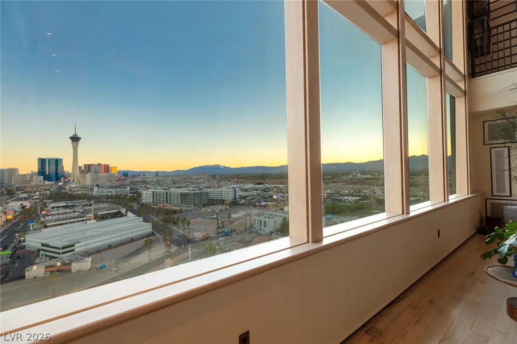 900 LAS VEGAS, Las Vegas, NV 89101