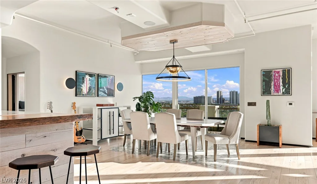 900 LAS VEGAS, Las Vegas, NV 89101