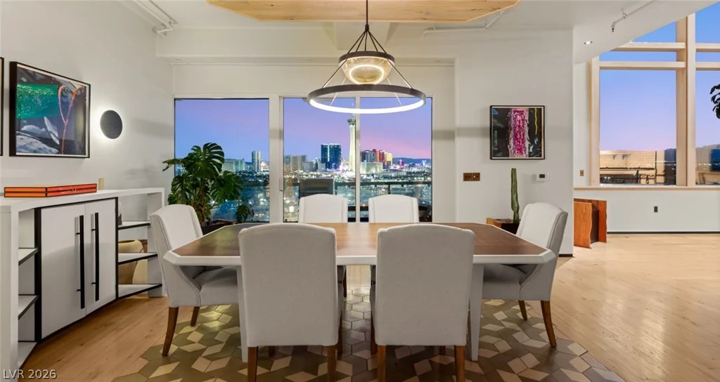 900 LAS VEGAS, Las Vegas, NV 89101