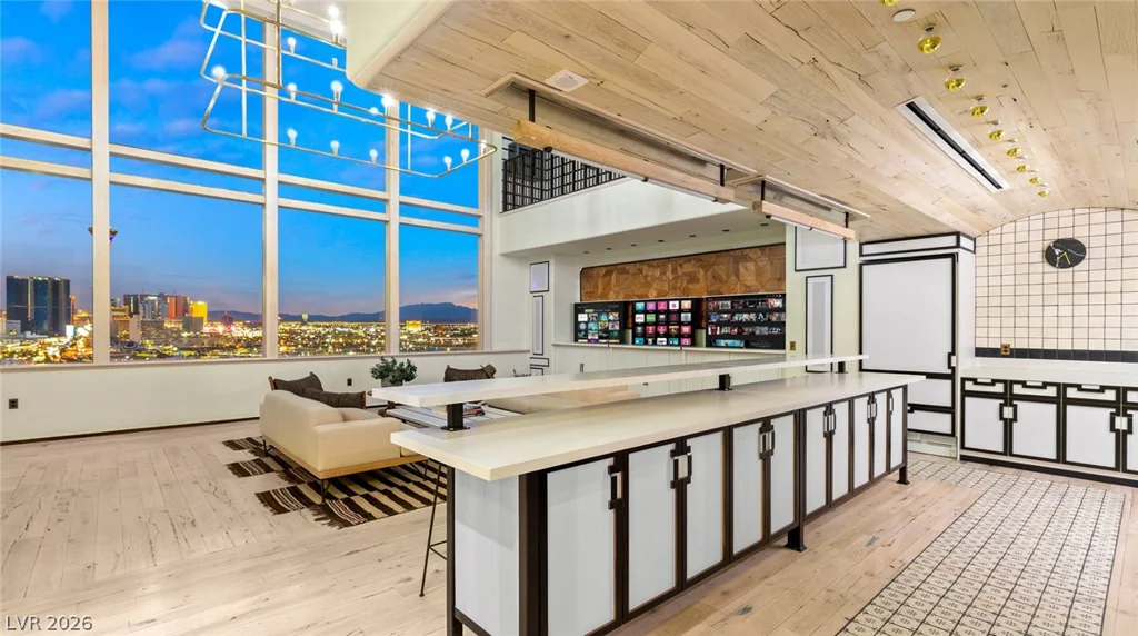 900 LAS VEGAS, Las Vegas, NV 89101