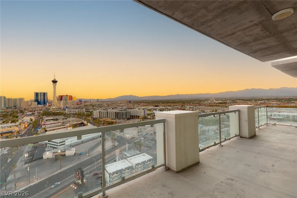 900 LAS VEGAS, Las Vegas, NV 89101